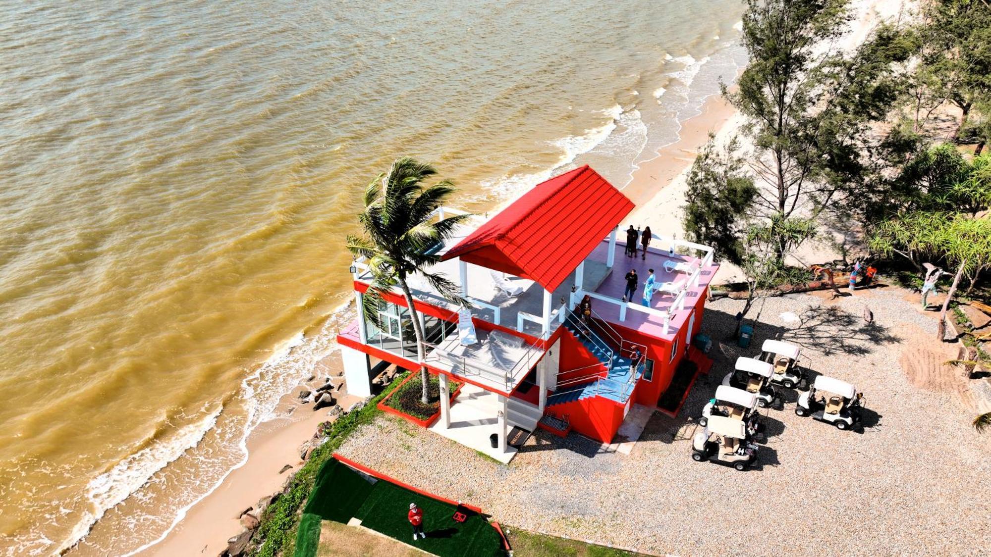 Artitaya Borneo Golf & Resort Papar Exterior foto