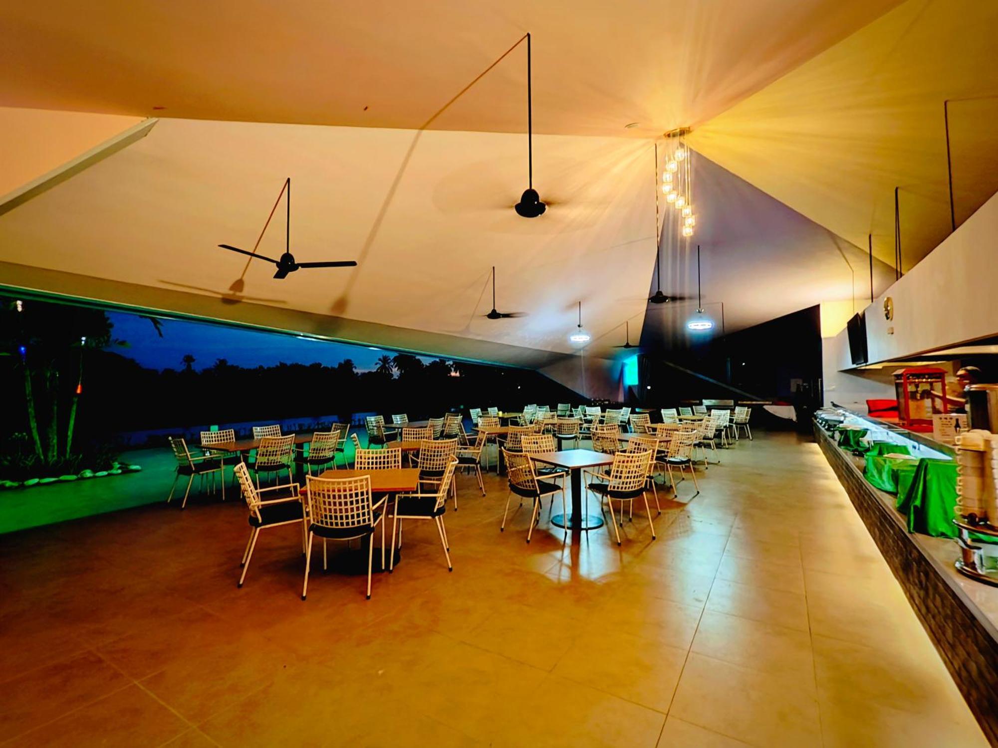Artitaya Borneo Golf & Resort Papar Exterior foto